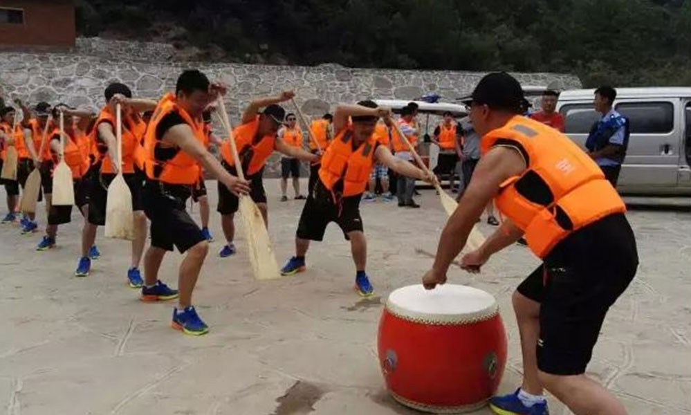 2015年科隆隊備戰(zhàn)龍舟賽——相約寶泉，粽情龍舟